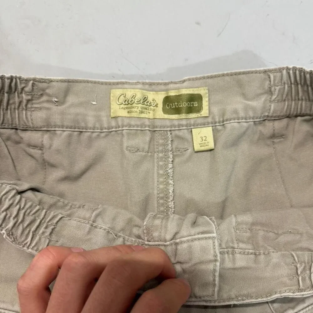 Cabela-s Men's Tan and Cream Shorts
